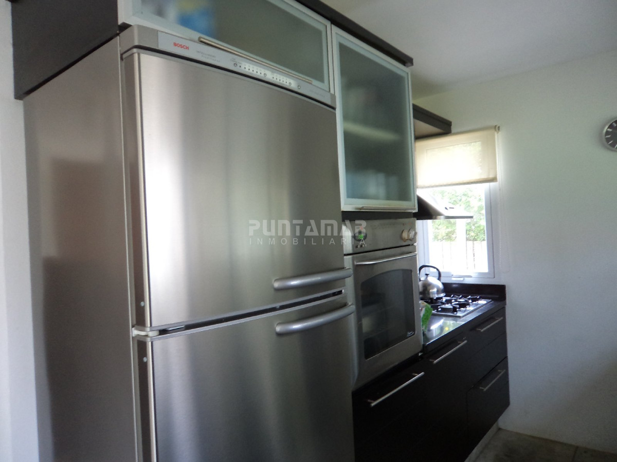 Casa ID.210984 - CASA EN ALQUILER 3 DORMITORIOS EN LA BARRA 