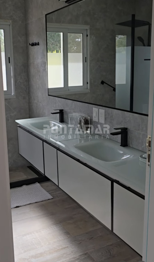 Casa ID.213836 - ALQUILER CASA EN EL CORAZÓN DE LA BARRA