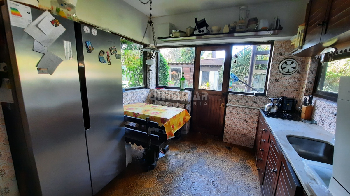 Casa ID.210626 - Casa de 4 dormitorios con piscina en San Rafael