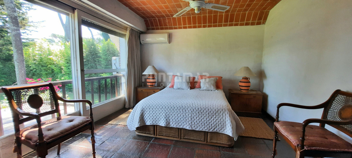 Casa ID.213576 - IMPORTANTE CASA DE 2 PLANTAS EN LA MANSA