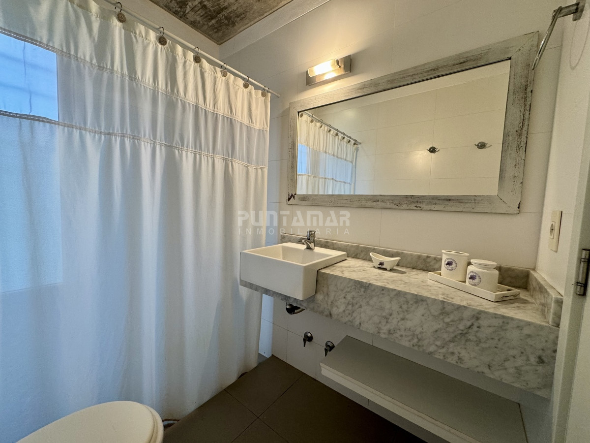 Casa ID.211133 - Casa en alquiler la Barra, centro, moderna