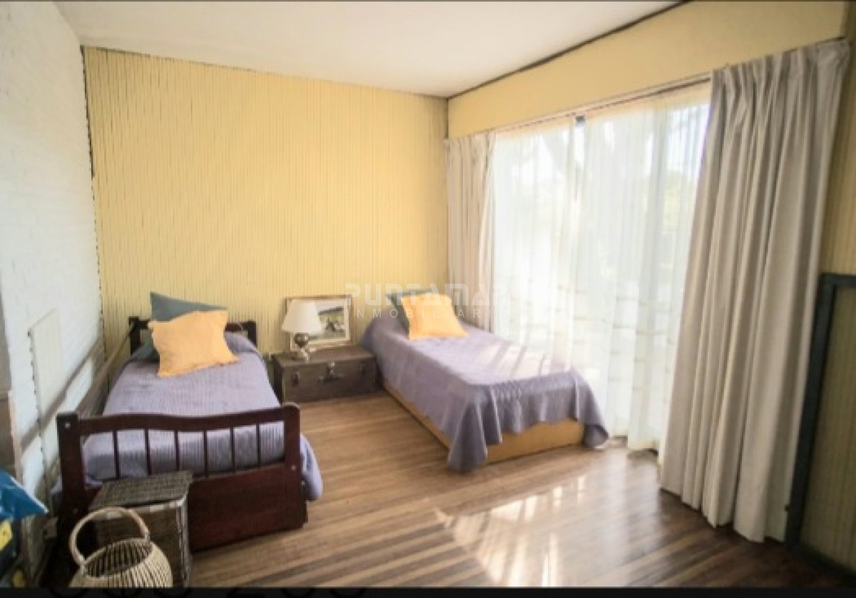 Casa ID.210337 - CASA DE 2 PLANTAS CON 4 DORMITORIOS EN LA MANSA