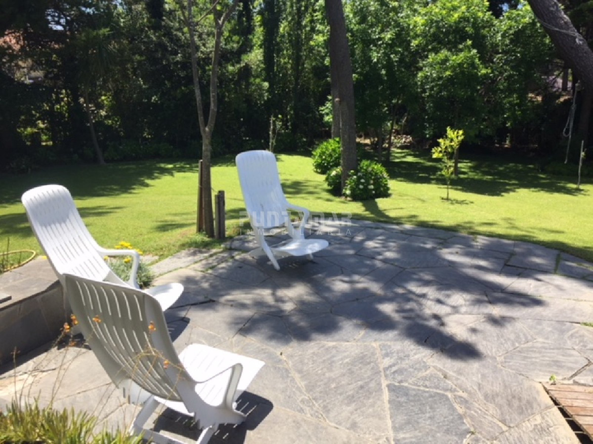 Casa ID.211724 - VENTA DE CASA EN SAN RAFAEL  6 DORMITORIOS 