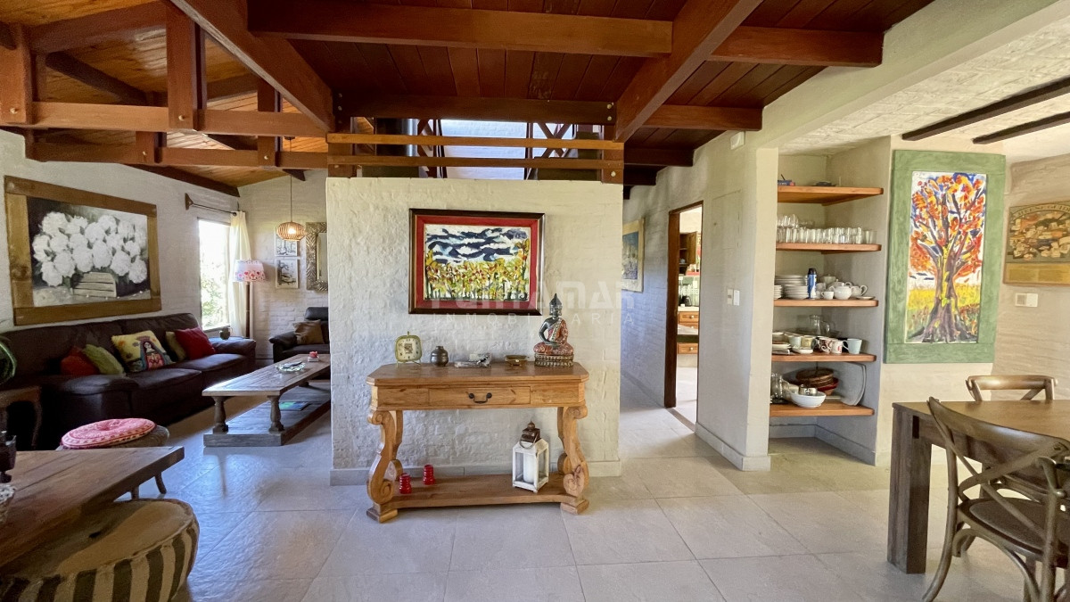 Casa ID.213125 - ALQUILER DE CASA 4 DORMITORIOS EN MONTOYA