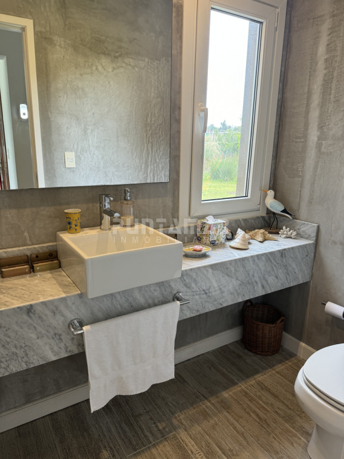 Casa ID.213449 - Casa en alquiler en Pueblo Mio