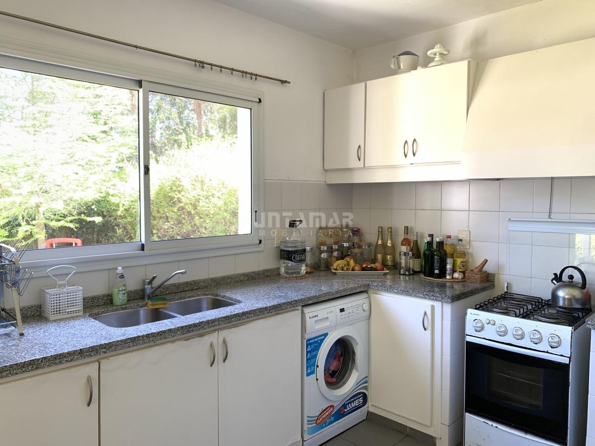 Casa ID.210729 - ALQUILER DE CASA EN LA BARRA 4 DORMITORIOS EN SUITE CON PISCINA
