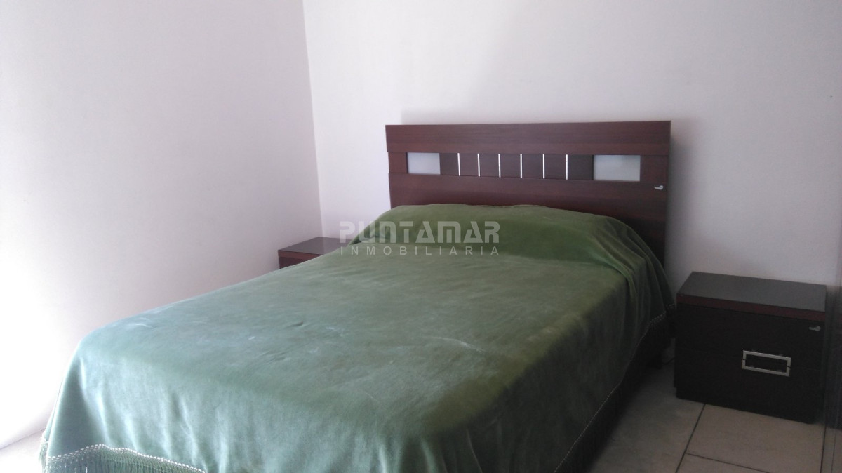 Casa ID.210984 - CASA EN ALQUILER 3 DORMITORIOS EN LA BARRA 