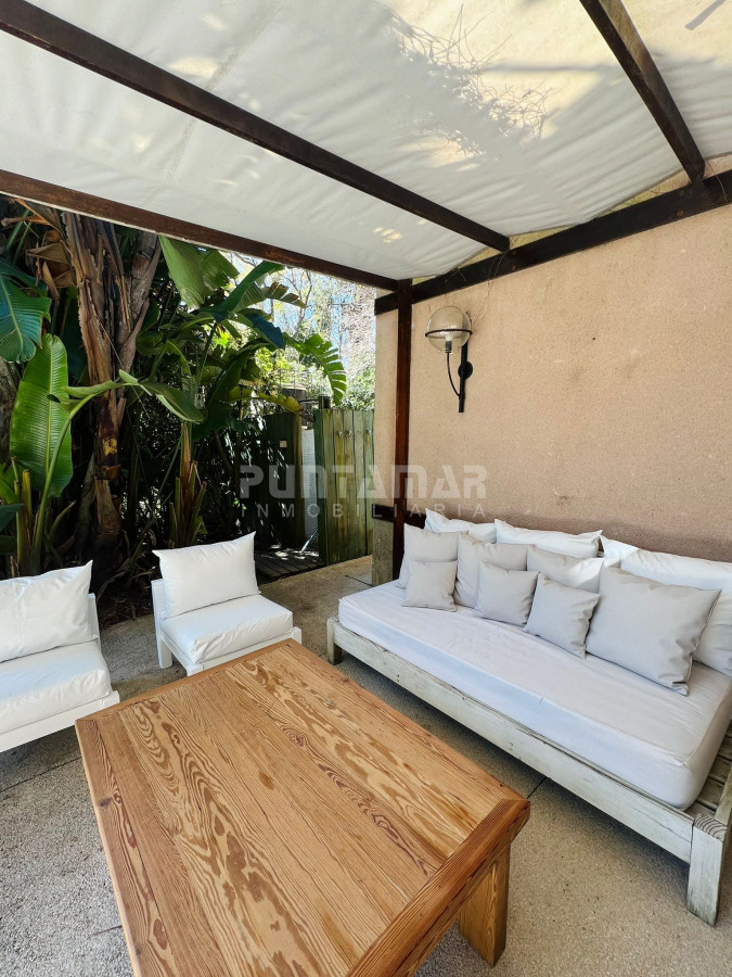 Casa ID.212432 - ALQUILER  CASA DE 3 DORMITORIOS EN SUITE EN SAN RAFAEL CON PISCINA