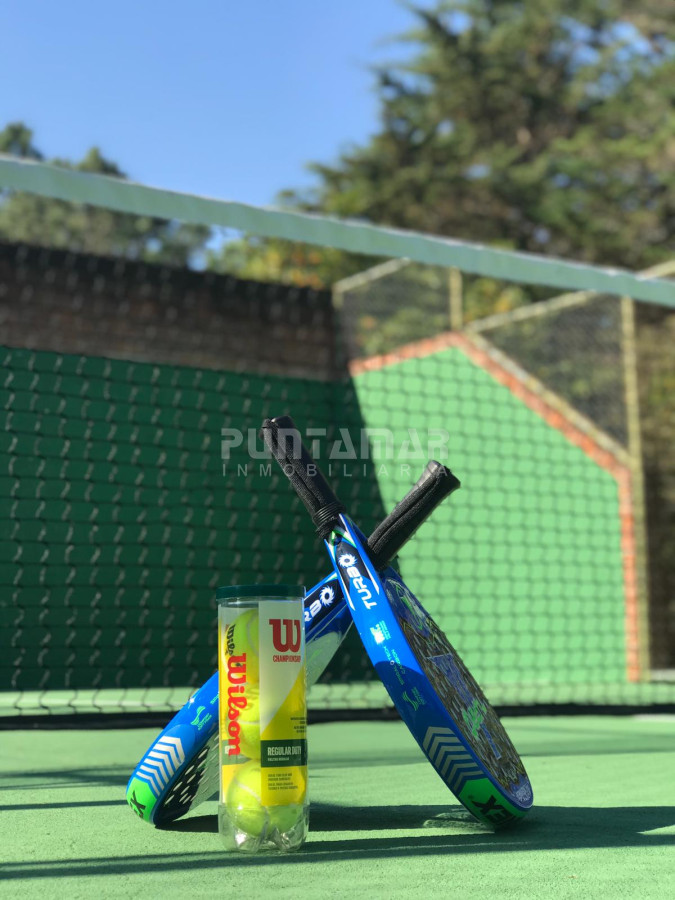 Casa ID.211979 - ALQUILER DE RESIDENCIA  6 DORMITORIOS PUNTA DEL ESTE 