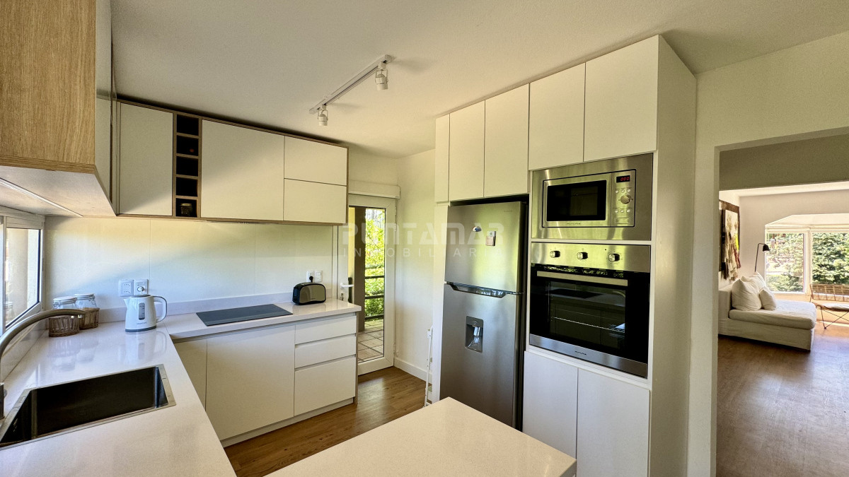 Casa ID.210909 - MUY LINDA CASA EN MONTOYA DE 3 DORMITORIOS Y CASA DE HUESPEDES INDEPENDIENTE 