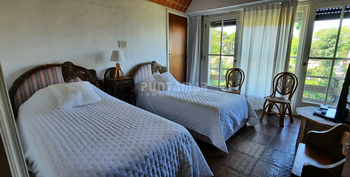 Casa ID.213576 - IMPORTANTE CASA DE 2 PLANTAS EN LA MANSA