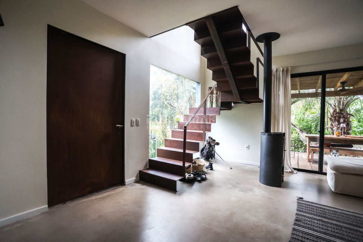 Casa ID.213543 - ALQUILER HERMOSA CASA A ESTRENAR A METROS DEL ARROYO EN LA BARRA