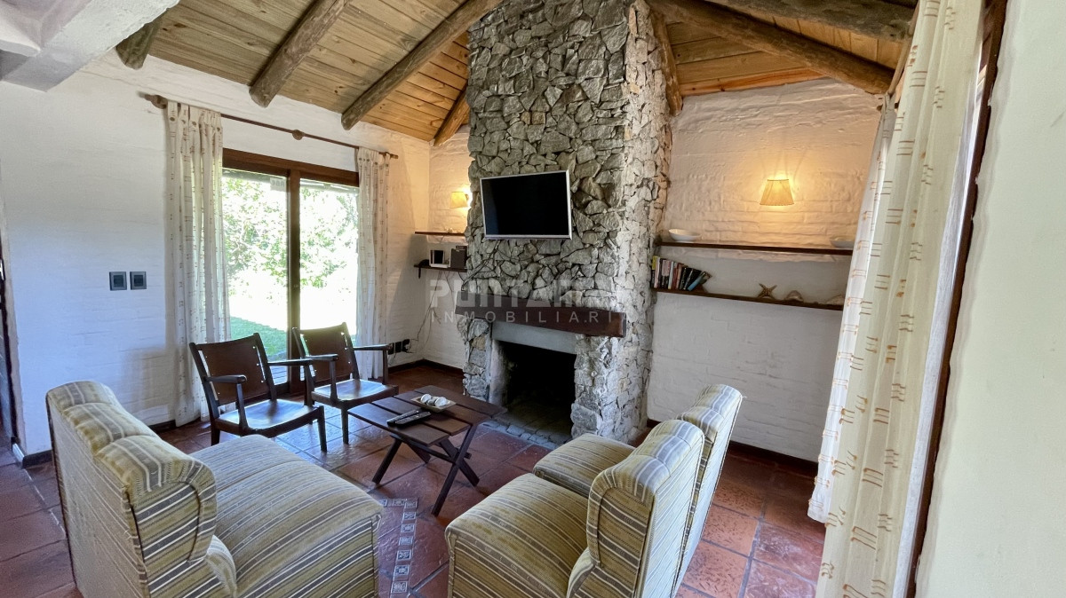 Casa ID.210845 - ALQUILER HERMOSA CASA A METROS DE PLAYA MONTOYA  