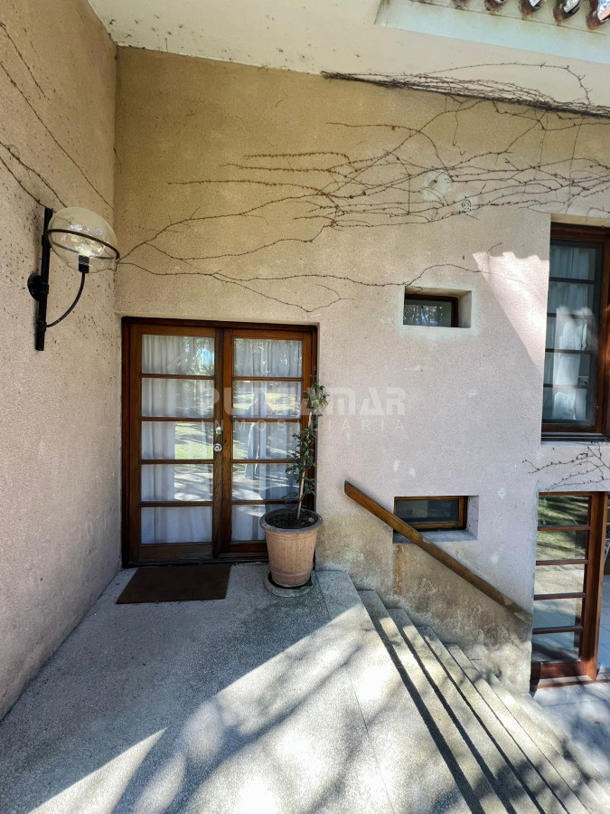 Casa ID.212432 - ALQUILER  CASA DE 3 DORMITORIOS EN SUITE EN SAN RAFAEL CON PISCINA