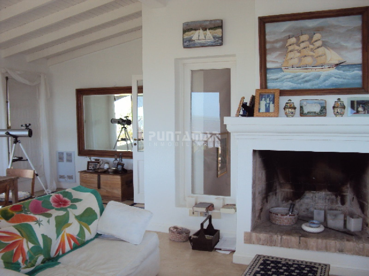 Casa ID.211703 - Casa en Punta Piedras, Manantiales, 4 dormitorios y piscina