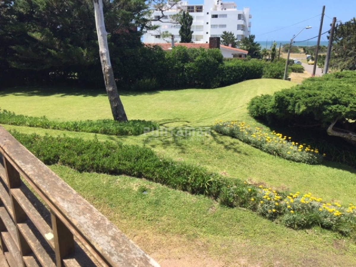 Casa ID.211724 - VENTA DE CASA EN SAN RAFAEL  6 DORMITORIOS 