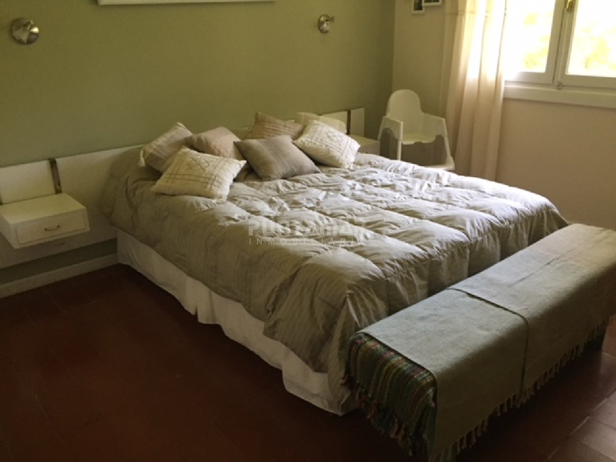 Casa ID.211724 - VENTA DE CASA EN SAN RAFAEL  6 DORMITORIOS 