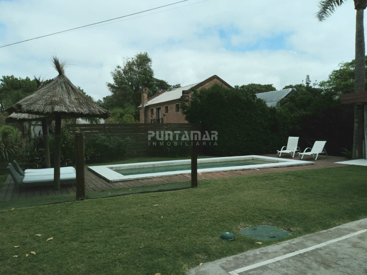 Casa ID.212677 - IMPORTANTE CASA DE 2 PLANTAS EN LA BARRA, MONTOYA