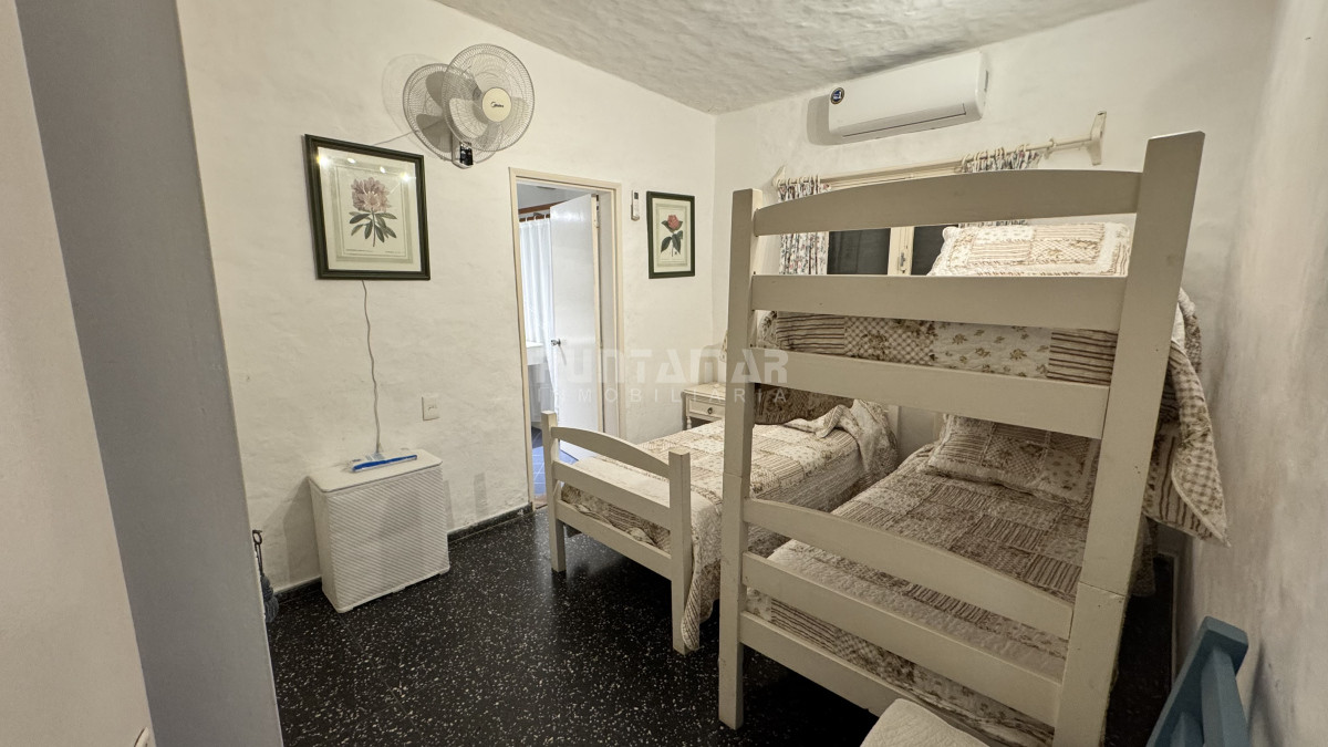 Casa ID.210815 - Casa en alquiler en La Barra, 3 dormitorios 