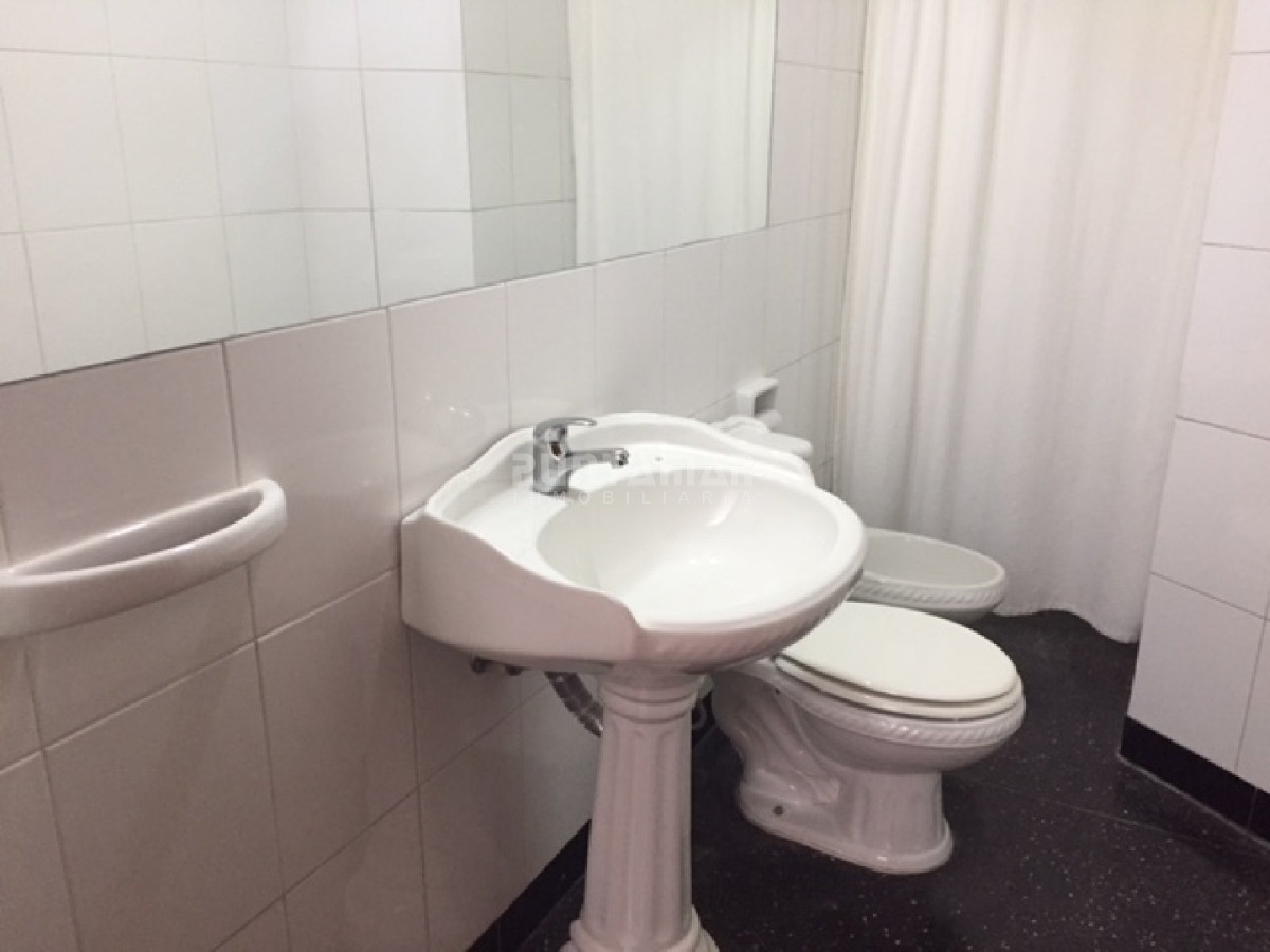 Casa ID.211724 - VENTA DE CASA EN SAN RAFAEL  6 DORMITORIOS 