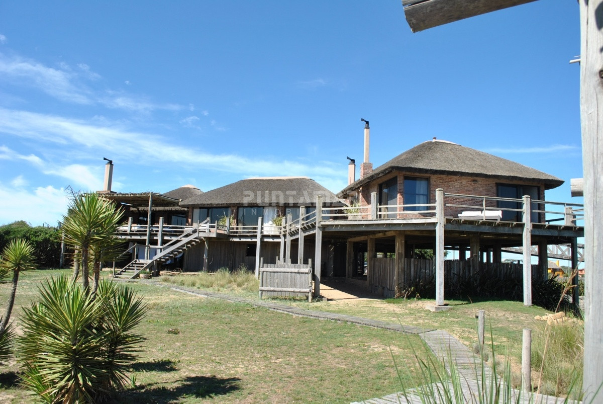 Casa ID.211119 - ESPECTACULAR PREDIO DE 15.000 M2 SOBRE EL MAR EN LA PALOMA La Paloma