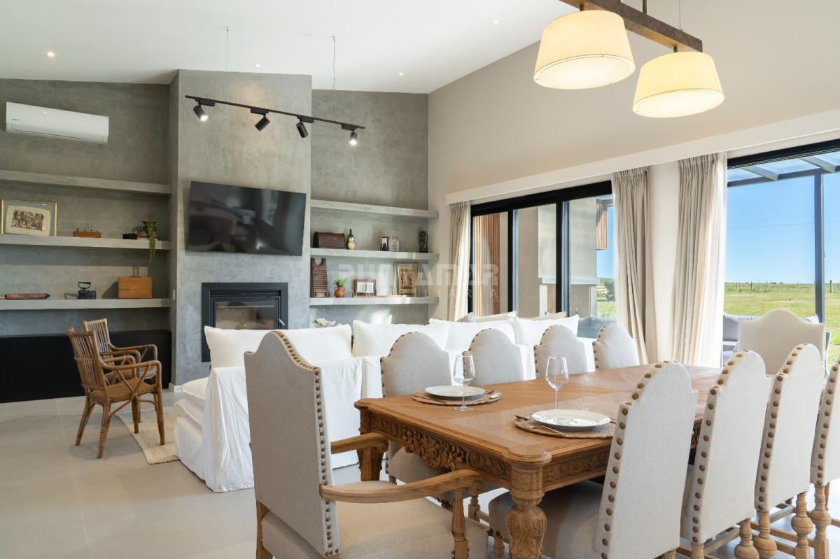 Casa ID.213760 - Casa en alquiler en El Quijote, piscina climatizada 