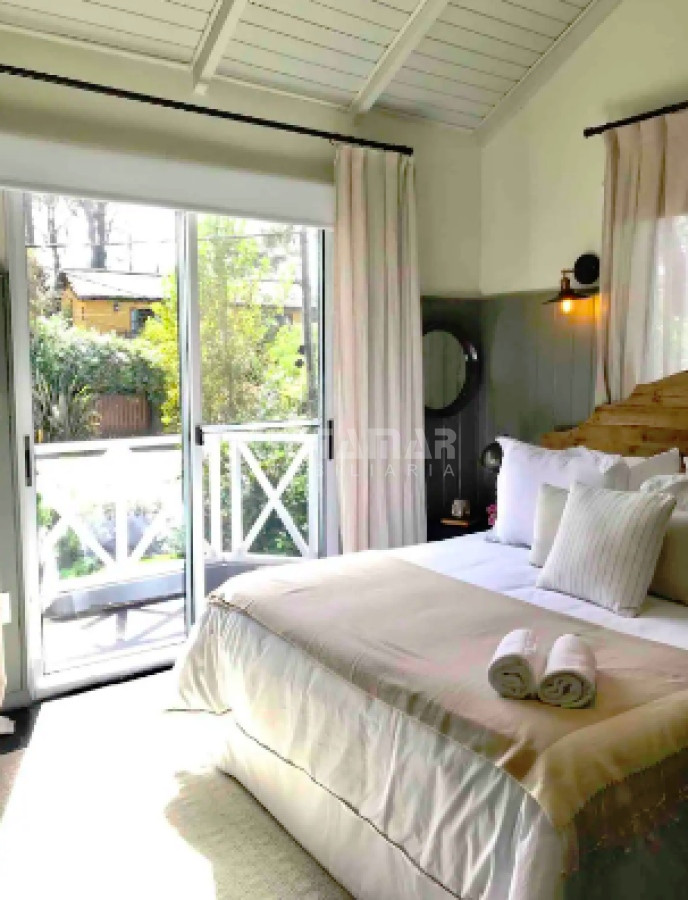 Casa ID.213430 - HERMOSA CASA DE DISEÑO EN EL CORAZÓN DE MONTOYA