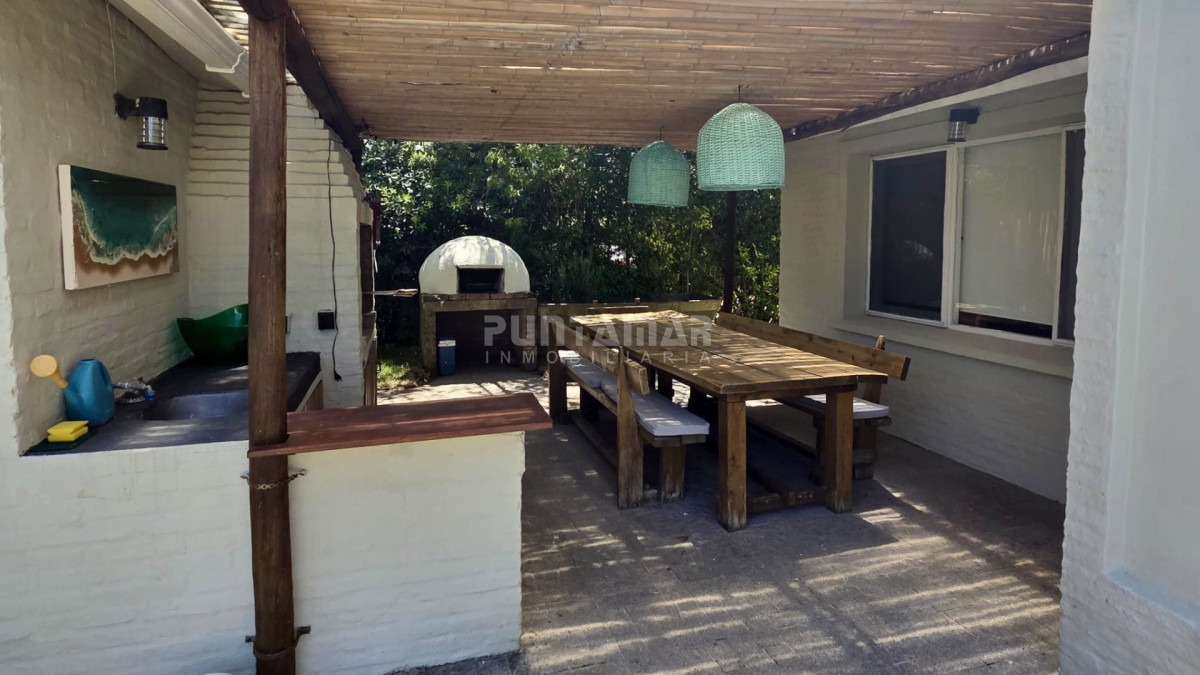 Casa ID.213091 - HERMOSA CASA CON PISCINA EN LA BARRA A 4 CUADRAS DEL MAR