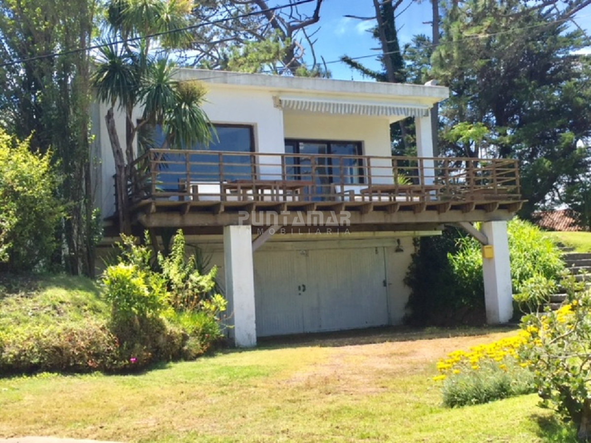Casa ID.211724 - VENTA DE CASA EN SAN RAFAEL  6 DORMITORIOS 