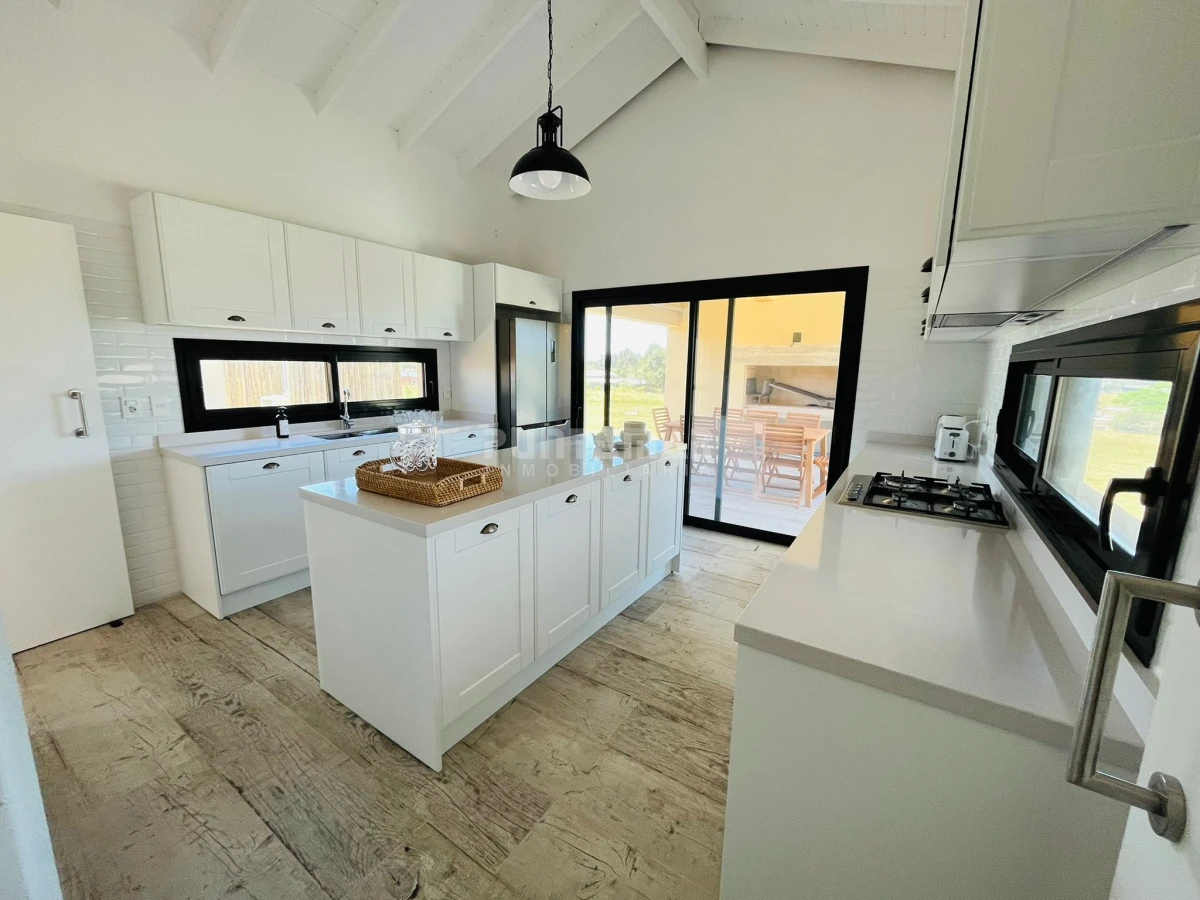 Casa ID.212785 - Casa en venta y alquiler en Pueblo Mio