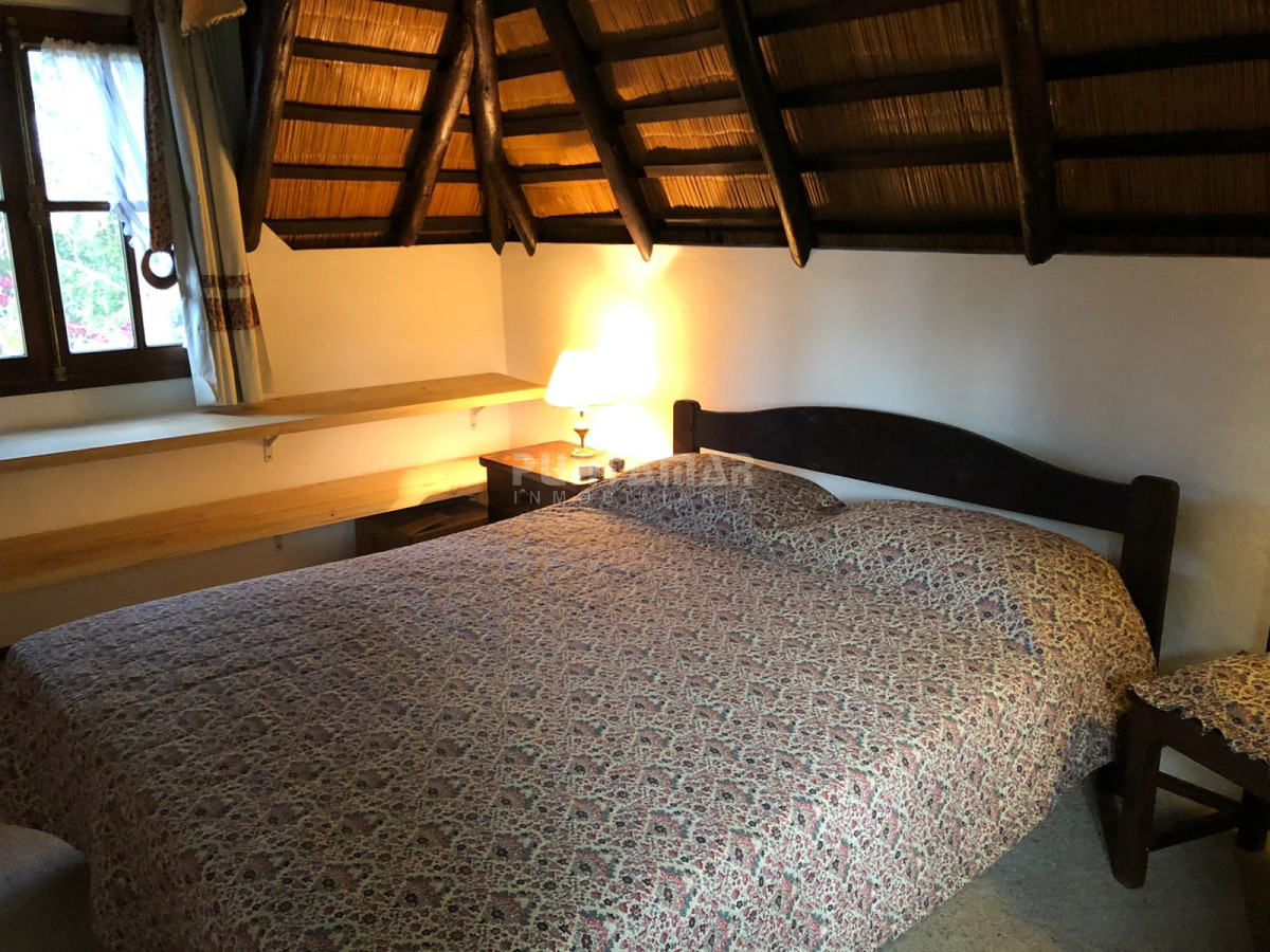 Casa ID.210719 - CASA A LA VENTA UBICADA A POCAS CUADRAS DE PLAYA BRAVA PUNTA DEL ESTE