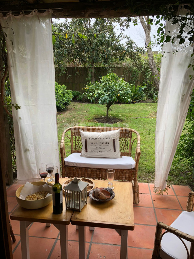 Casa ID.212867 - ALQUILER HERMOSA CASA CON PISCINA EN LA BARRA 