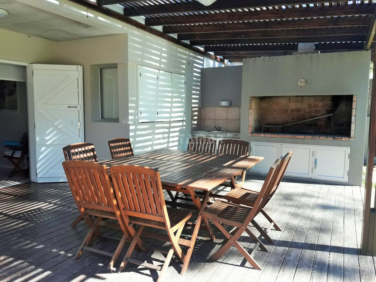 Casa ID.210954 - Casa moderna en Montoya, vista al mar, 3 dormitorios y servicio
