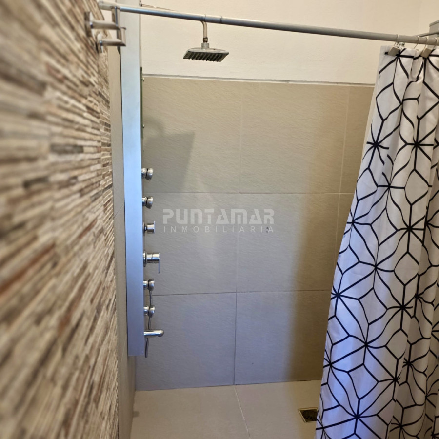 Casa ID.213091 - HERMOSA CASA CON PISCINA EN LA BARRA A 4 CUADRAS DEL MAR