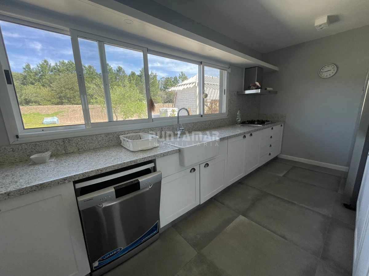 Casa ID.213168 - Casa en alquiler en Pueblo Mio