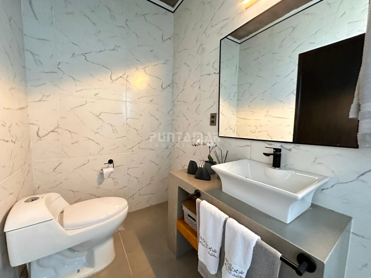 Casa ID.210856 - ALQUILER FRENTE AL MAR EN MONTOYA - 5 SUITES CON PISCINA