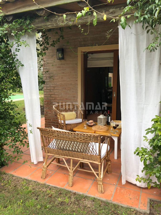 Casa ID.212867 - ALQUILER HERMOSA CASA CON PISCINA EN LA BARRA 