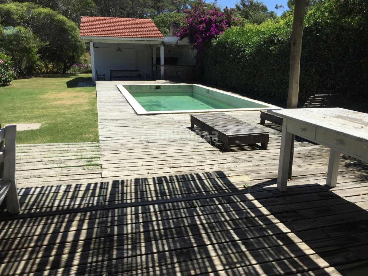 Casa ID.211939 - Casa en alquiler con piscina en Montoya, La Barra