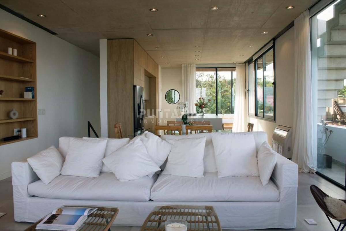 Casa ID.213384 - Casa en alquiler moderna La Barra
