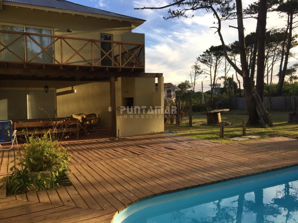 Casa ID.210950 - HERMOSA CASA EN MONTOYA CON PISCINA Y VISTA AL MAR 