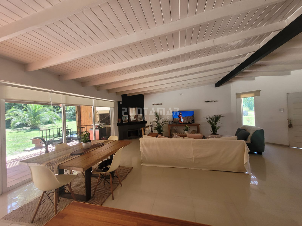 Casa ID.213483 - CASA EN VENTA EN PUNTA BALLENA - BARRIO PRIVADO VERDE MORA