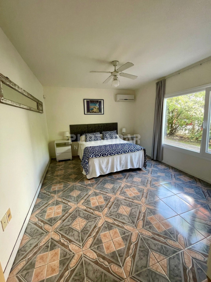 Casa ID.213858 - Casa en Miramar Acres, parque y piscina 
