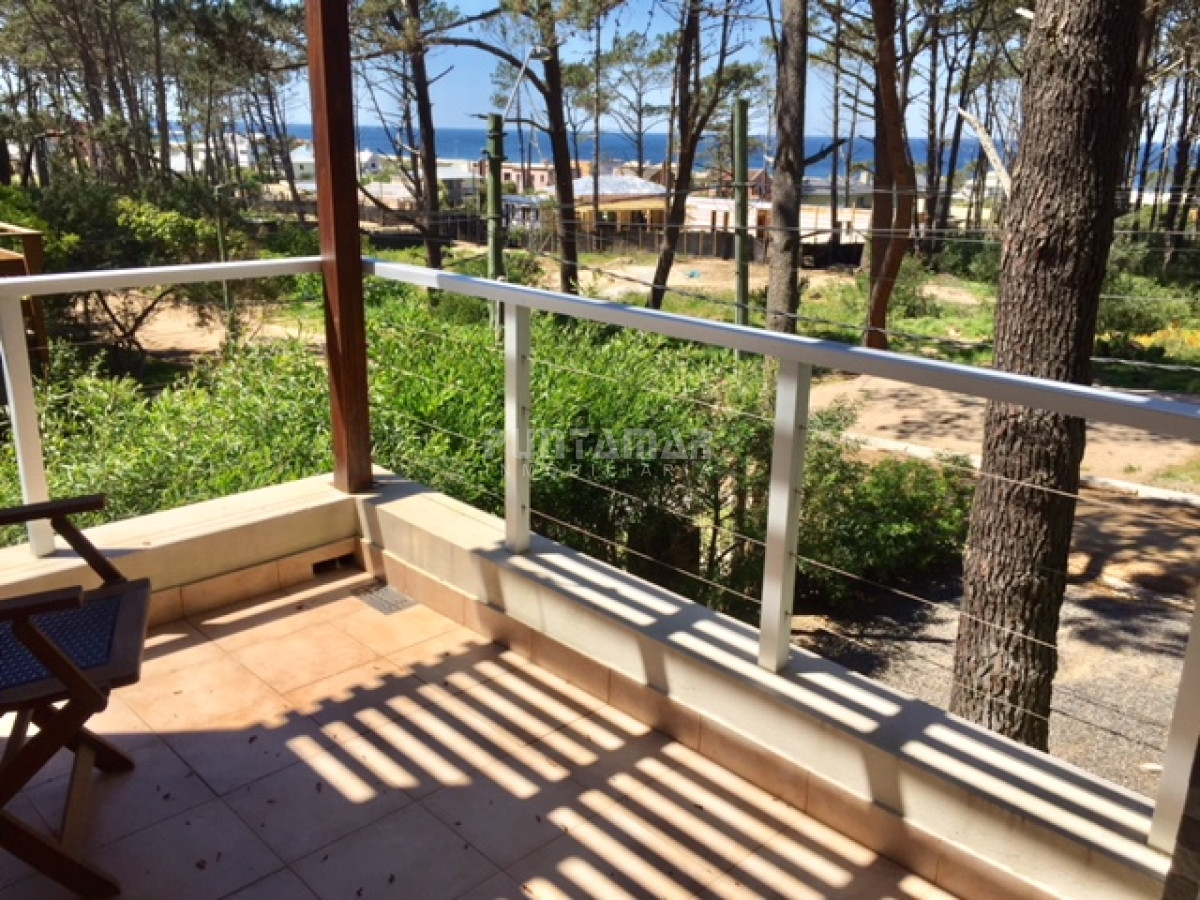 Casa ID.210954 - Casa moderna en Montoya, vista al mar, 3 dormitorios y servicio