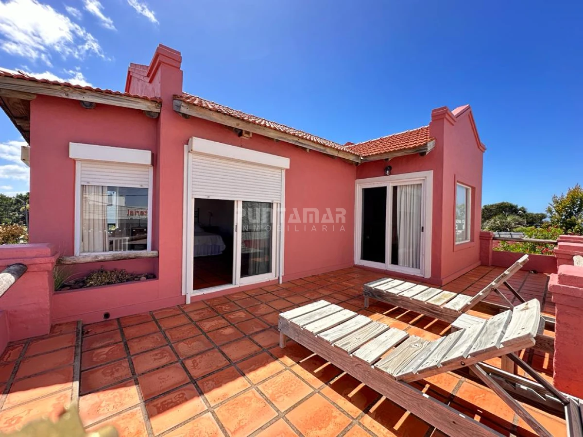 Casa ID.213227 - ALQUILER DE CASA  DORMITORIOS EN LA BARRA