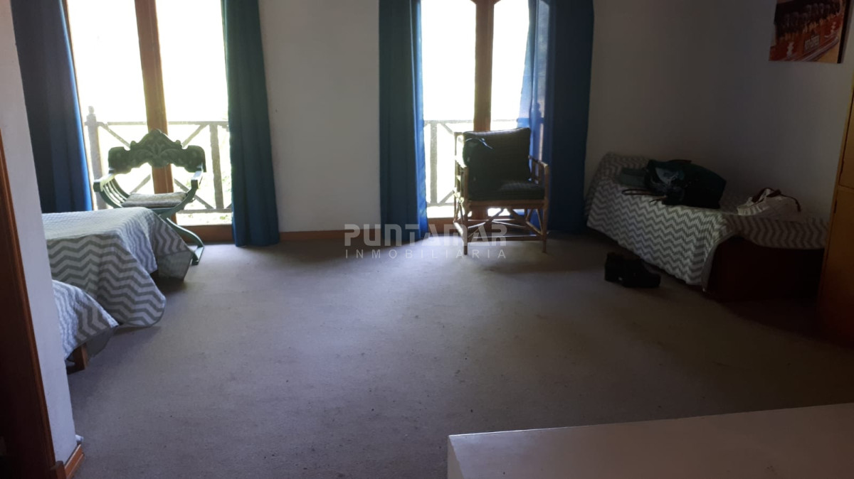 Casa ID.210621 - HERMOSA CASA DE 5 DORMIS CON PISCINA EN SAN RAFAEL