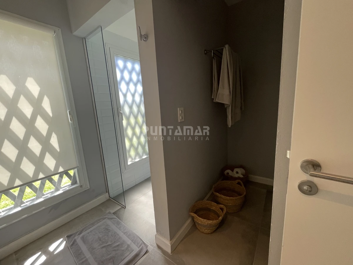 Casa ID.213168 - Casa en alquiler en Pueblo Mio