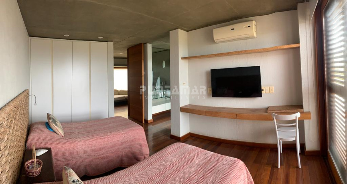 Casa ID.212719 - EXCELENTE  CASA DE 4 DORMITORIOS  EN ALQUILER EN EL CHORRO  CON PISCINA