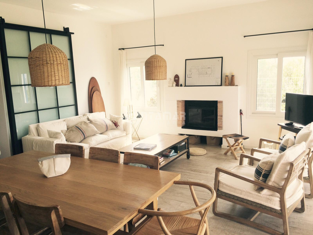 Casa ID.210767 - Casa en alquiler en Montoya, La Barra, 4 dormitorios 