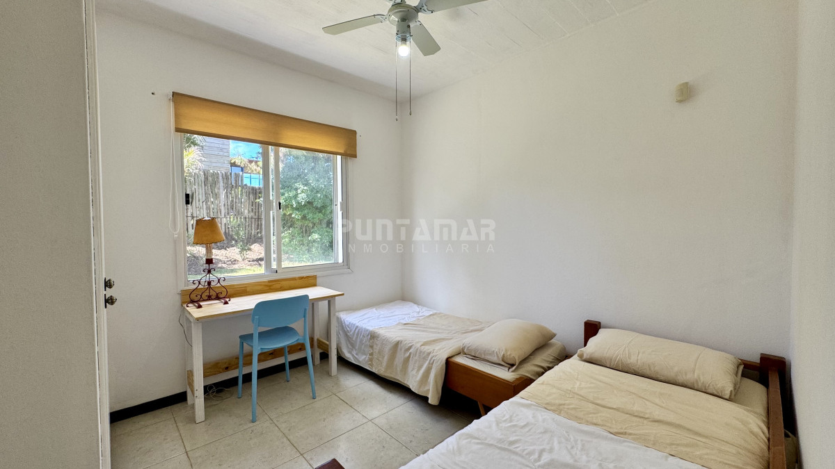 Casa ID.213595 - AMPLIA CASA DE 3 DORMITORIOS A 100 METROS DE LA PLAYA DE MONTOYA