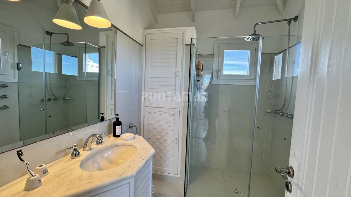 Casa ID.210970 - MODERNA CASA CON PISCINA EN MONTOYA A METROS DEL MAR 